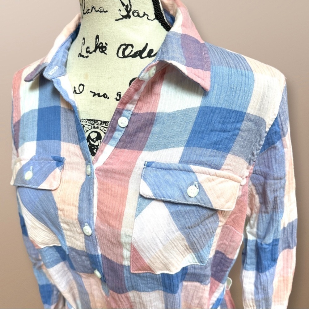 Isabel Maternity by Ingrid & Isabel Plaid Shirt Size M - Picture 7 of 9